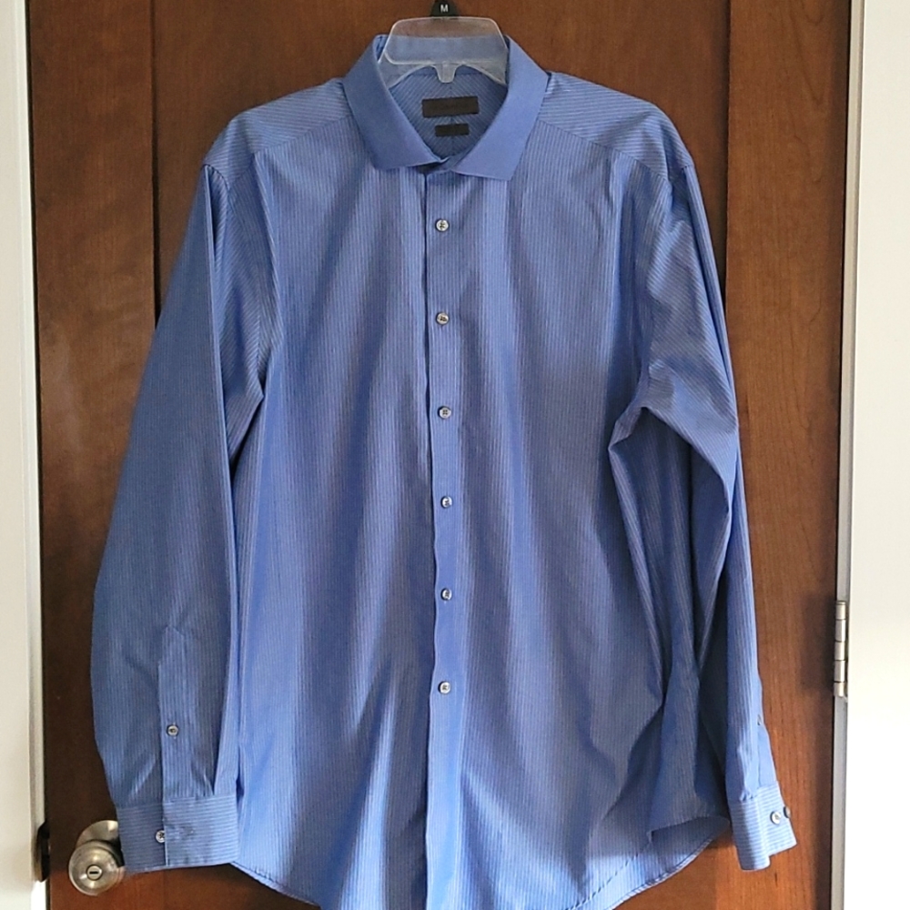 Calvin Klein Men's Size 34/35 Non-Iron Slim Fit Blue Micro Striped Dress Shirt